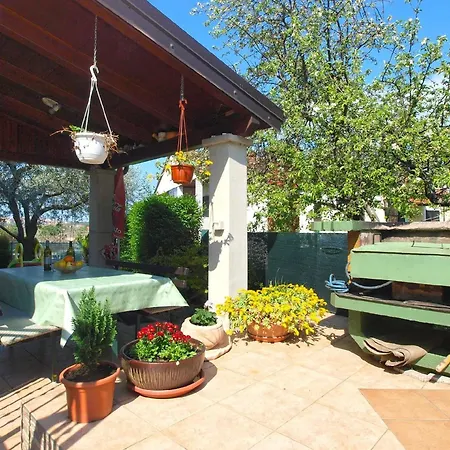 Fuer 6 Personen Ca 75 Qm In Pula, Istrien Istrische Riviera Apartman Póla