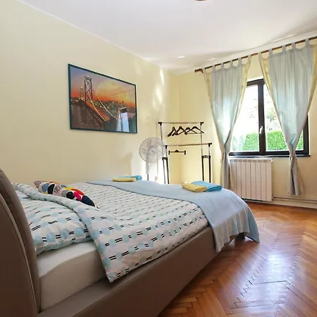 Fuer 6 Personen Ca 75 Qm In Pula, Istrien Istrische Riviera Apartment Pula